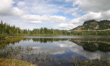 tetrahedron_park_tannis_lake 002 tetrahedron_park_tannis_lake 002